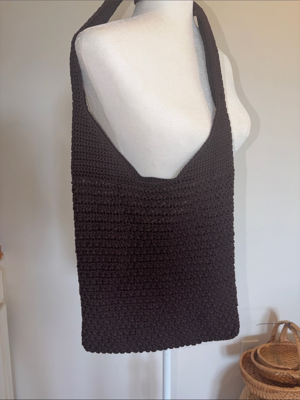 Crochet Shoulder Bag in Dark Brown